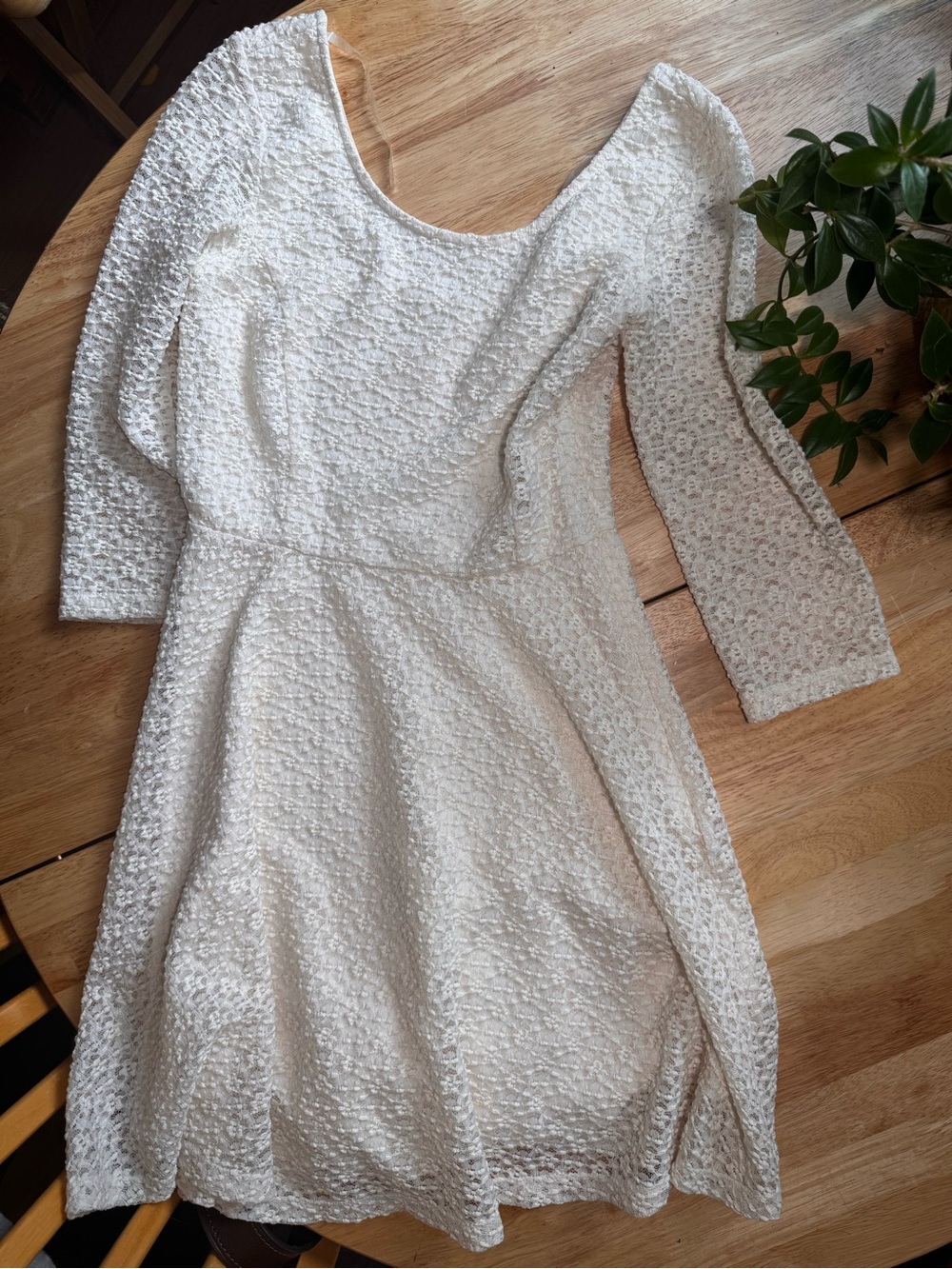 Lush Ivory Textured Scoop-Neck Long Sleeve Dress